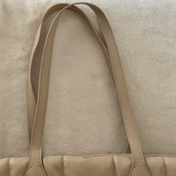 Urban Expressions Certified Vegan Quilted Style Tote Bag - Picture 8 of 10